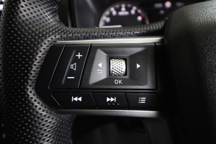 2023 Mitsubishi Outlander LS
