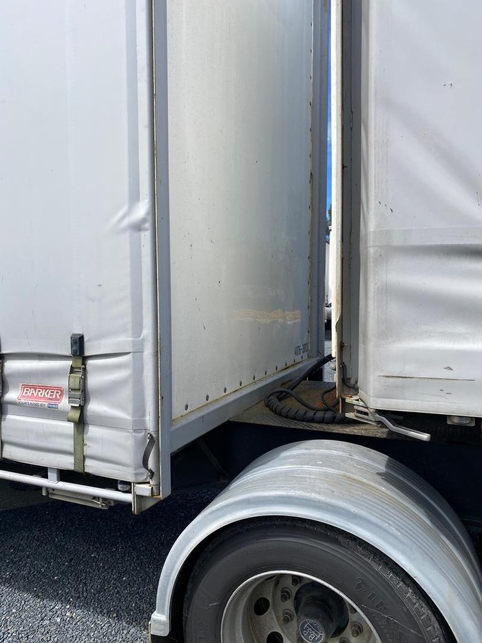 2017 Barker Drop Deck Mezzanine Floor B Double Combination