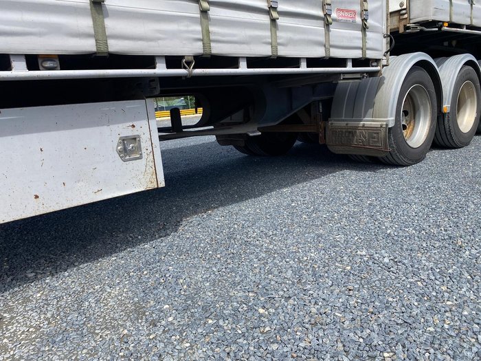 2017 Barker Drop Deck Mezzanine Floor B Double Combination