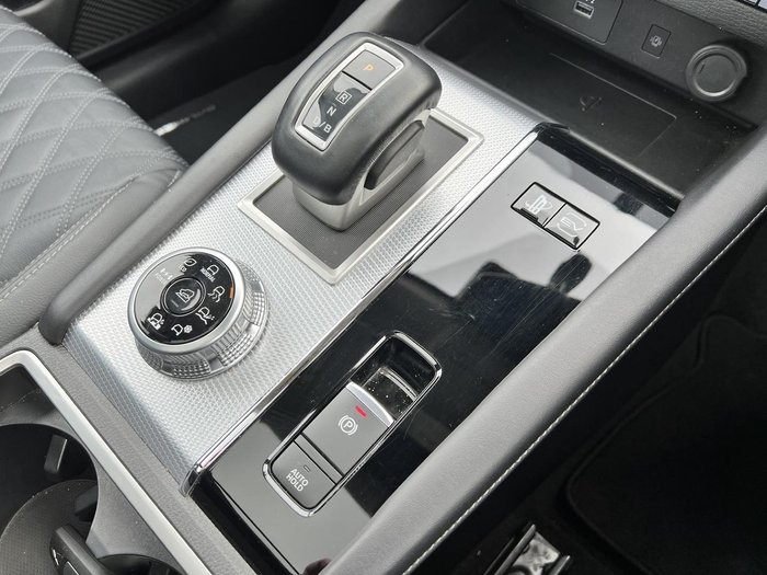 2022 Mitsubishi Outlander PHEV Exceed