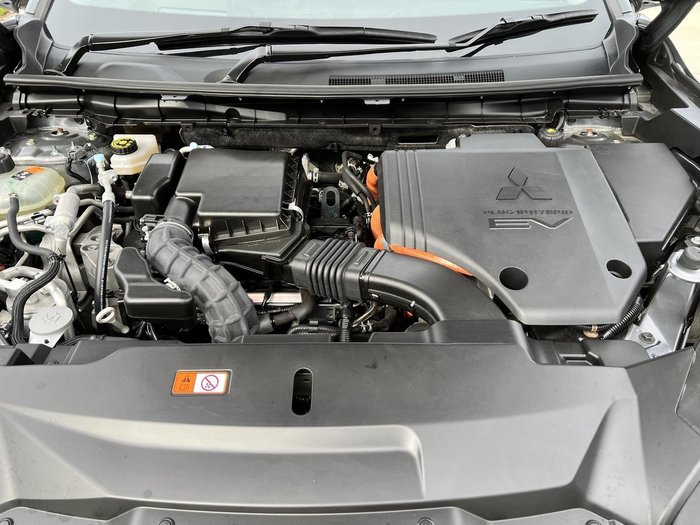 2022 Mitsubishi Outlander PHEV Exceed
