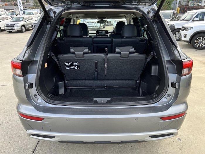 2022 Mitsubishi Outlander PHEV Exceed