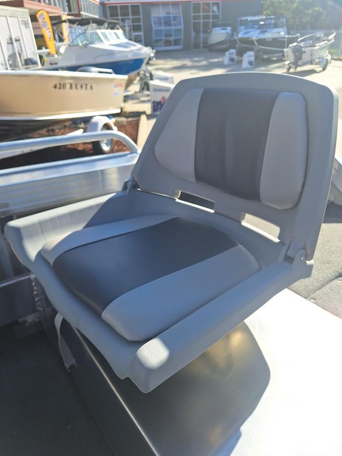2025 QUINTREX 420 Explorer