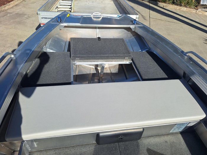 2025 QUINTREX 420 Explorer
