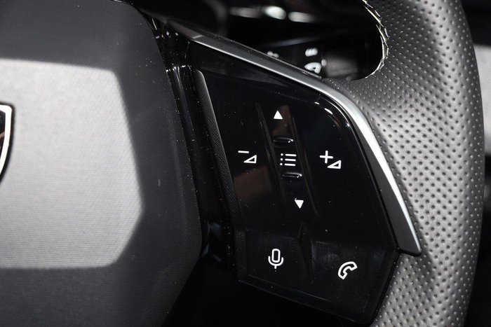 2025 Peugeot 3008 GT Premium Hybrid P64 MY25 Okenite White