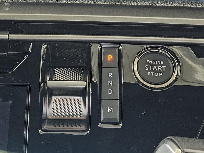 2025 Peugeot 3008 GT Premium Hybrid P64 MY25 Okenite White