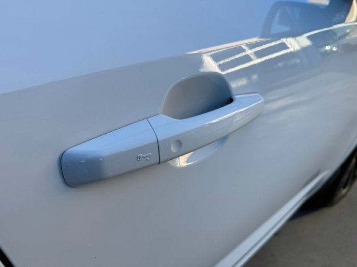 2021 Jaguar E-PACE P250 R-Dynamic SE