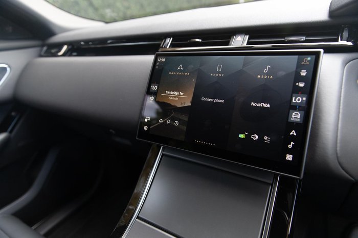 2024 Land Rover Range Rover Velar PHEV P400e Dynamic HSE