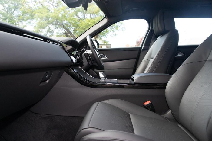 2024 Land Rover Range Rover Velar PHEV P400e Dynamic HSE