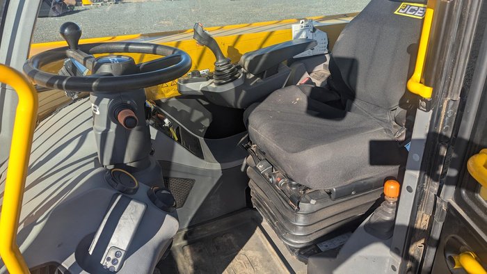 2021 JCB 542/70 Agri Farm Special