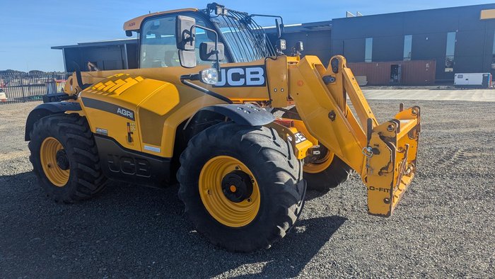 2021 JCB 542/70 Agri Farm Special