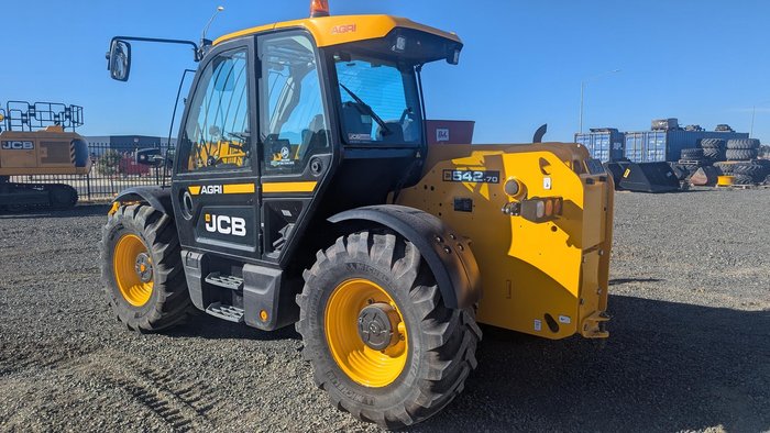 2021 JCB 542/70 Agri Farm Special