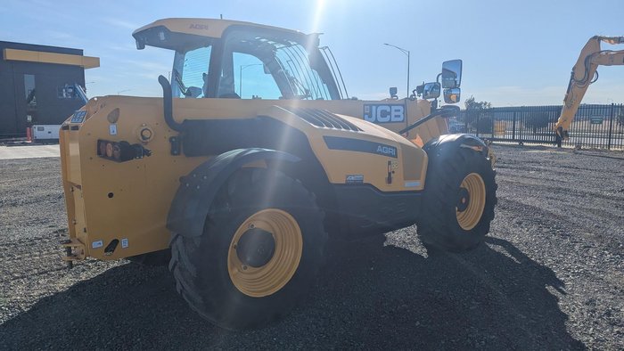 2021 JCB 542/70 Agri Farm Special