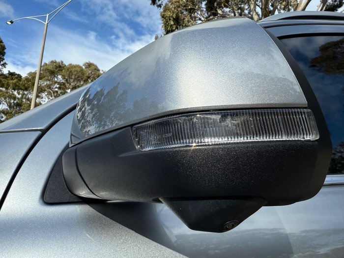 2024 Ford Everest Platinum