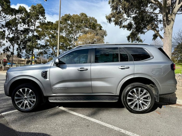 2024 Ford Everest Platinum