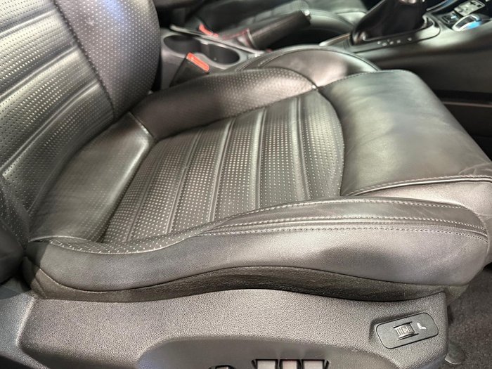 2015 Alfa Romeo Giulietta Distinctive Series 1 Alfa Black