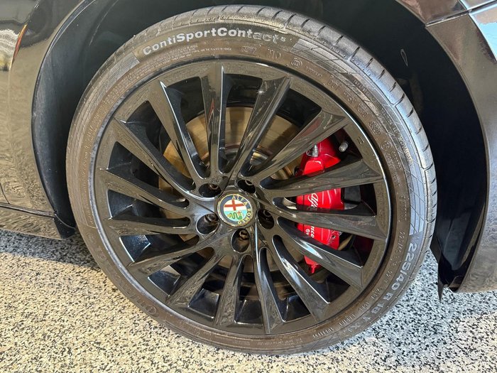 2015 Alfa Romeo Giulietta Distinctive Series 1 Alfa Black