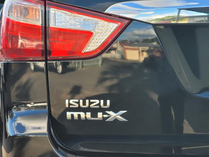 2018 Isuzu MU-X LS-U