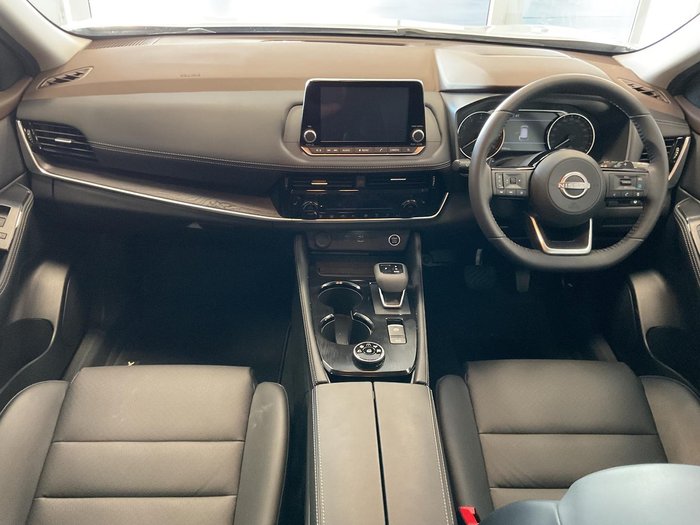 2023 Nissan X-TRAIL ST-L