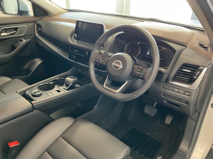 2023 Nissan X-TRAIL ST-L