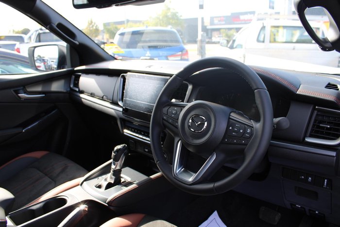 2024 Mazda BT-50 SP