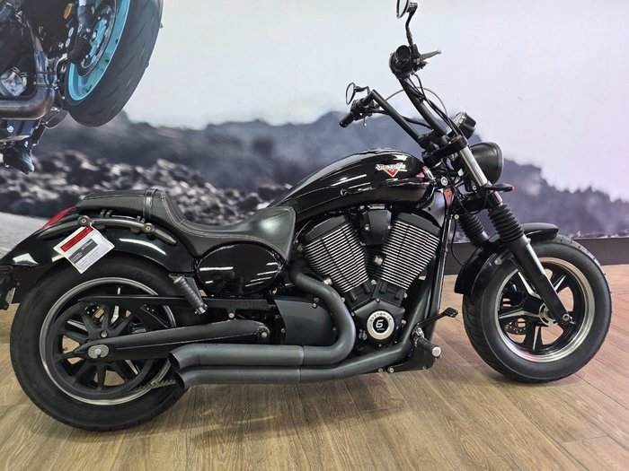 2014 VICTORY JUDGE Black