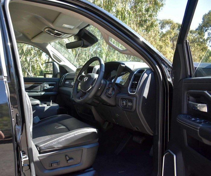 2023 RAM 2500 Laramie Rambox