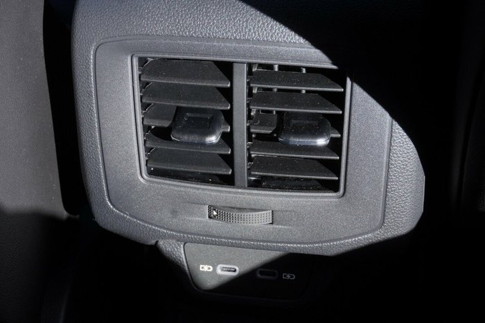 2024 Volkswagen T-Roc 110TSI Style