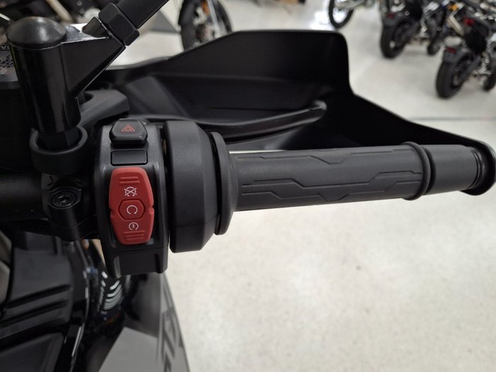 2025 CFMOTO 2025 Cf Moto 800CC 800MT-X NEBULA BLACK