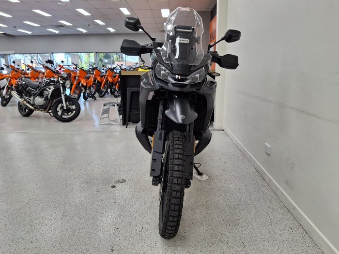 2025 CFMOTO 2025 Cf Moto 800CC 800MT-X NEBULA BLACK