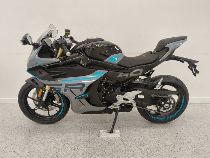 2024 CFMOTO 450 SR S grey