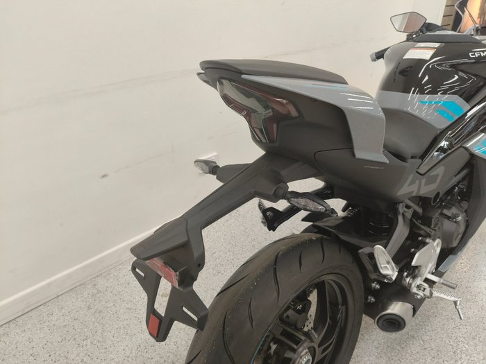 2024 CFMOTO 450 SR S grey