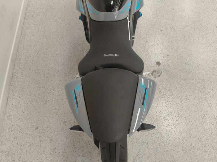 2024 CFMOTO 450 SR S grey