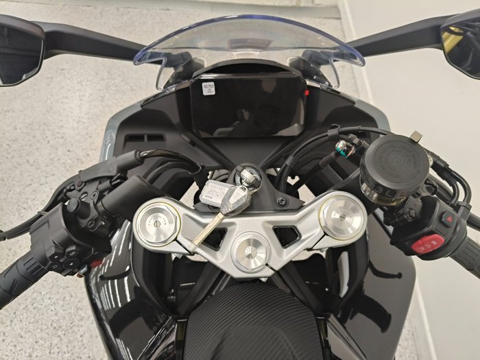 2024 CFMOTO 450 SR S grey