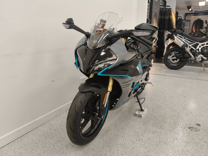 2024 CFMOTO 450 SR S grey