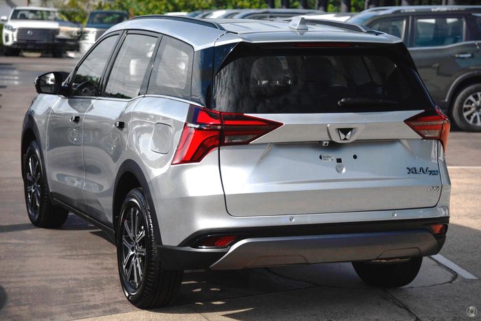 2025 Mahindra XUV700 AX7L Dazzling Silver