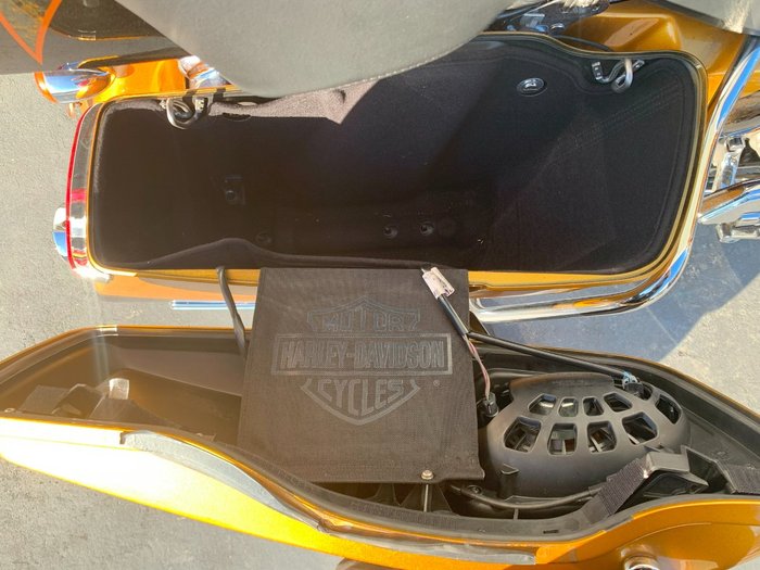 2015 Harley-davidson CVO LIMITED (ULTRA) Gold