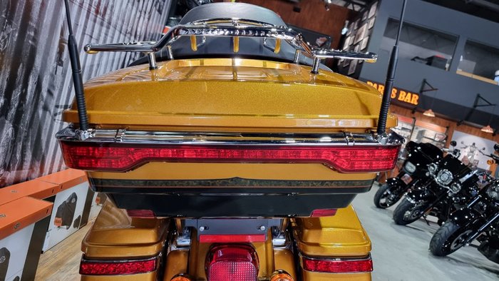 2015 Harley-davidson CVO LIMITED (ULTRA) Gold