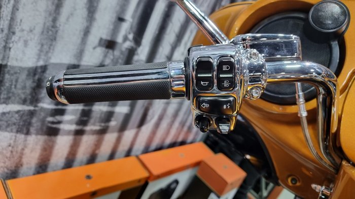 2015 Harley-davidson CVO LIMITED (ULTRA) Gold