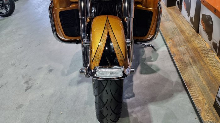 2015 Harley-davidson CVO LIMITED (ULTRA) Gold