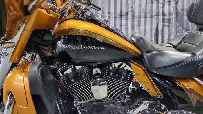 2015 Harley-davidson CVO LIMITED (ULTRA) Gold