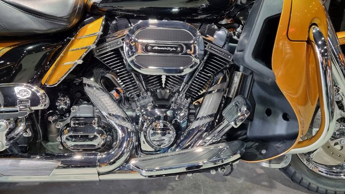 2015 Harley-davidson CVO LIMITED (ULTRA) Gold