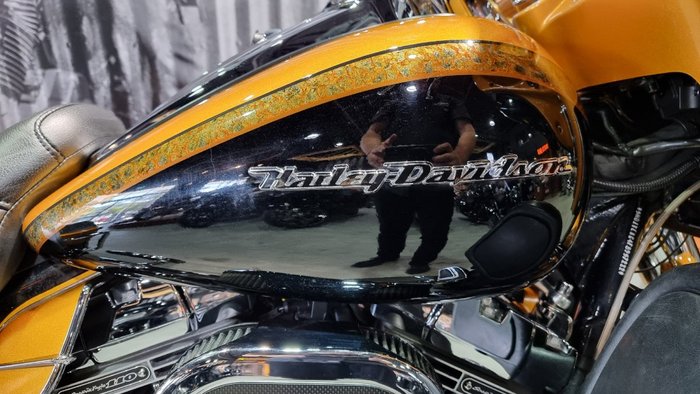 2015 Harley-davidson CVO LIMITED (ULTRA) Gold