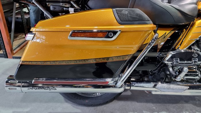 2015 Harley-davidson CVO LIMITED (ULTRA) Gold