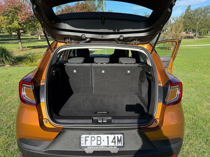 2021 Renault Captur Zen XJB Atacama Orange
