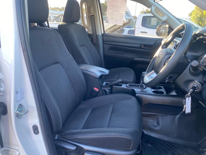 2021 Toyota Hilux SR