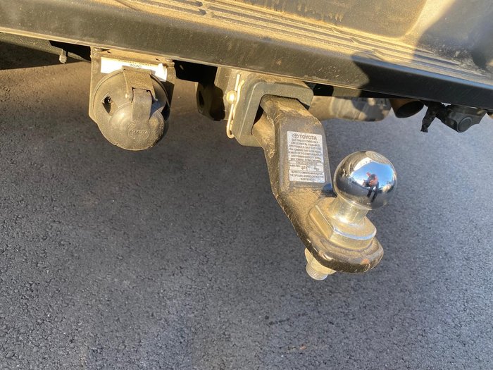 2021 Toyota Hilux SR