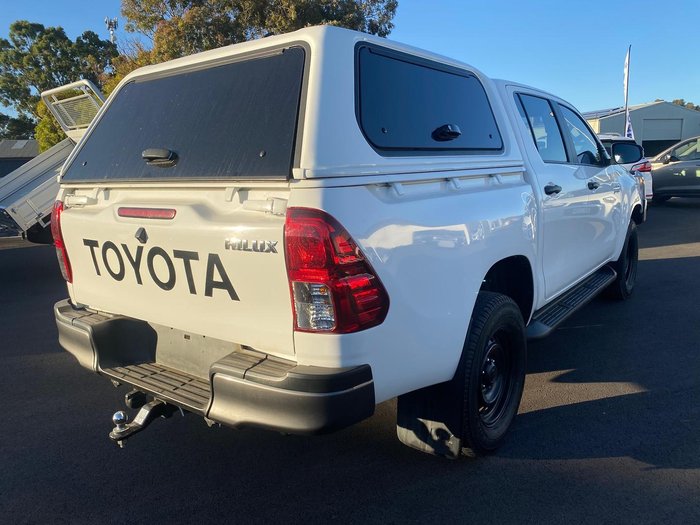 2021 Toyota Hilux SR