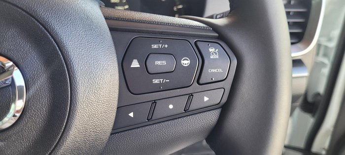 2025 Mazda BT-50 XTR