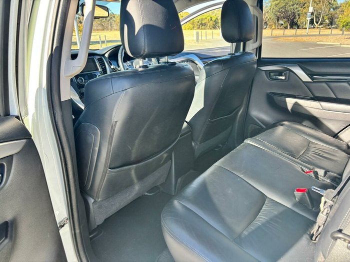 2017 Mitsubishi Pajero Sport GLS